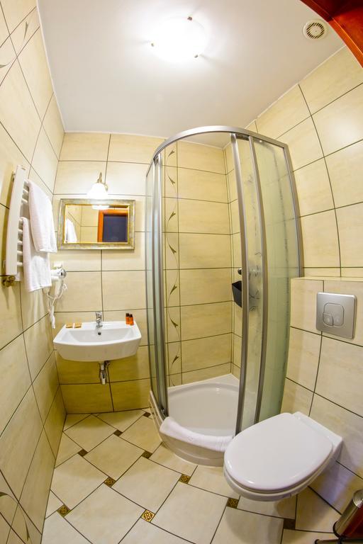 Dworek Bialy Domek Smardzewice Ngoại thất bức ảnh