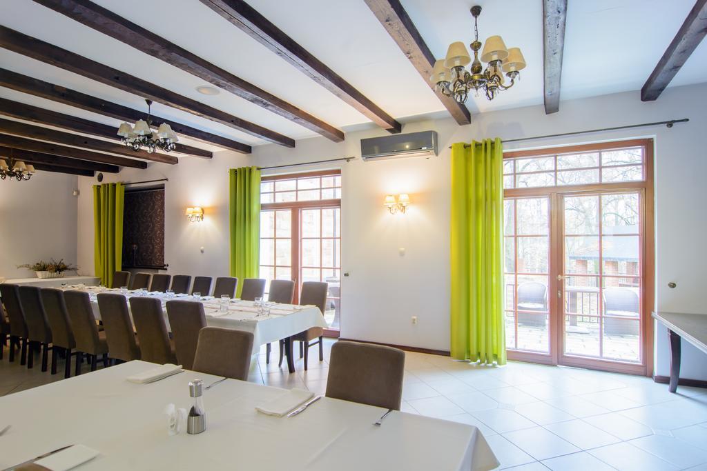 Dworek Bialy Domek Smardzewice Ngoại thất bức ảnh